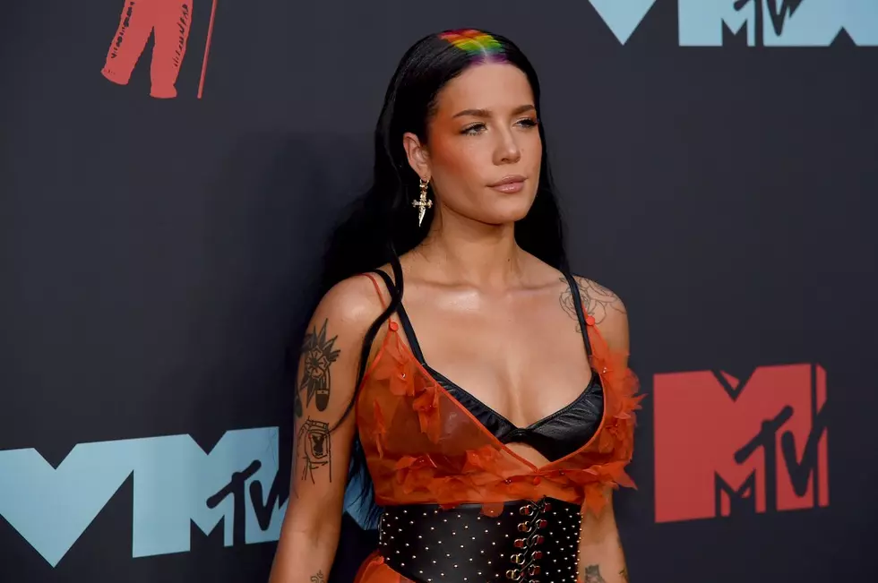 Halsey Jokes That Dating &#8216;White Dudes&#8217; Is a &#8216;Sickness&#8217;