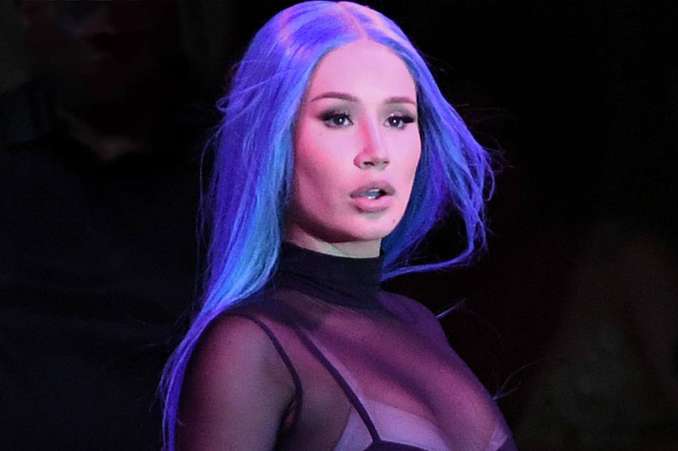 Iggy Azalea Claims That Playboi Carti Was Playing Video Games While She Was Giving Birth to Their Son