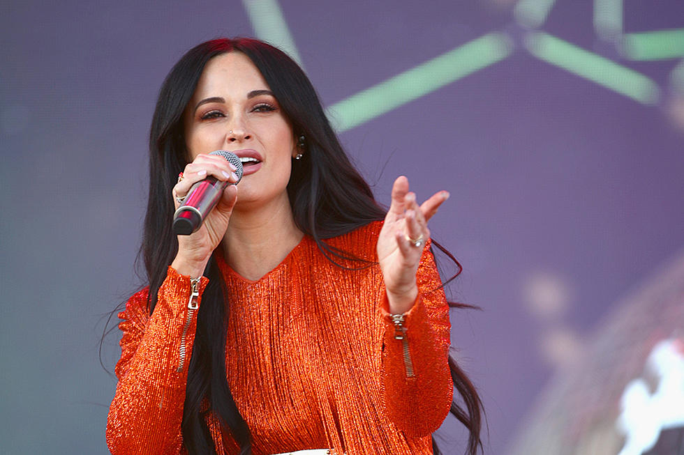 Kacey Musgraves Calls Texas to &#8216;Be Alert&#8217; After Odessa-Midland Shooting