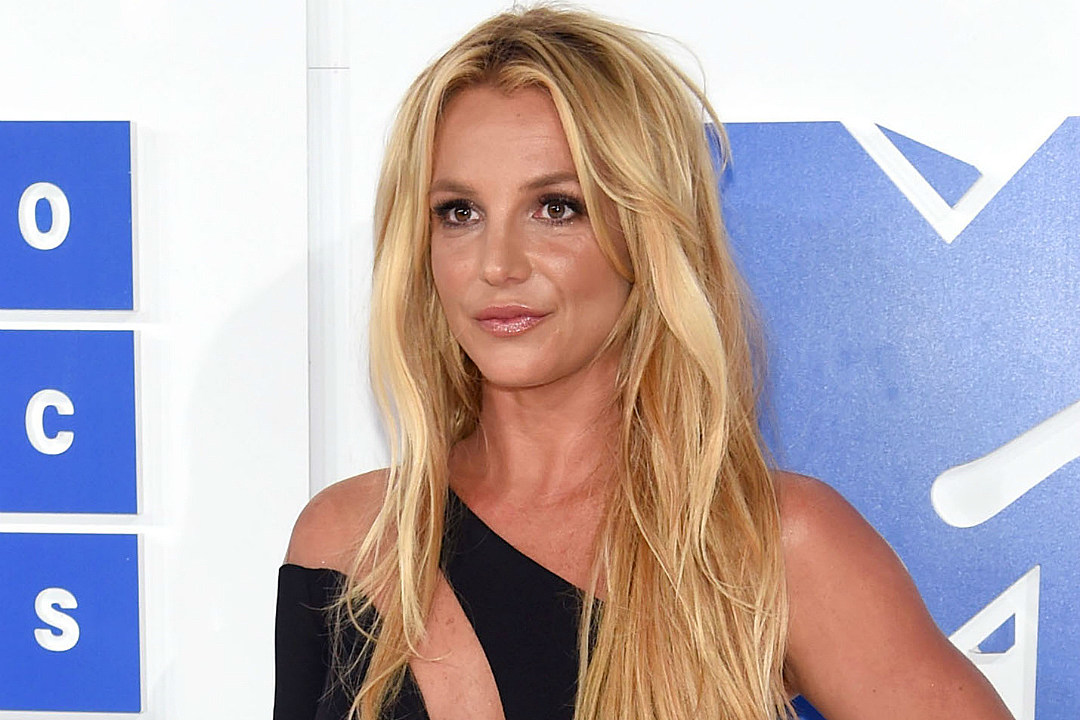 Britney Spears Tells Judge She Wants Charges Against Her Father