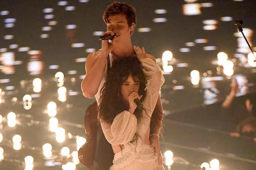 Camila Cabello & Shawn Mendes Fake-Kiss at Toronto Concert