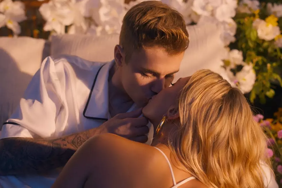 Justin Bieber Removes Wife Hailey's Garter With His Teeth