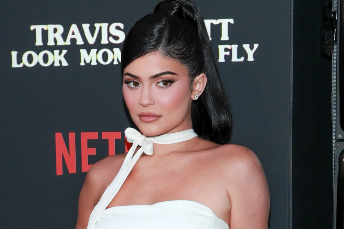 Kylie Jenner Files to Trademark 'Rise and Shine'