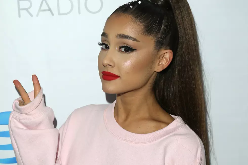 Ariana Grande Reacts to Meme Making Fun of Her Oversized Sweaters