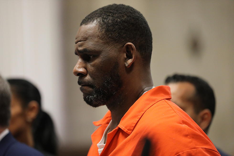 R. Kelly Reportedly Attacked In Jail By Another Inmate