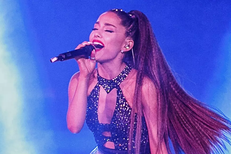 Ariana Grandes Sweetener Tour Just Broke A Major Record