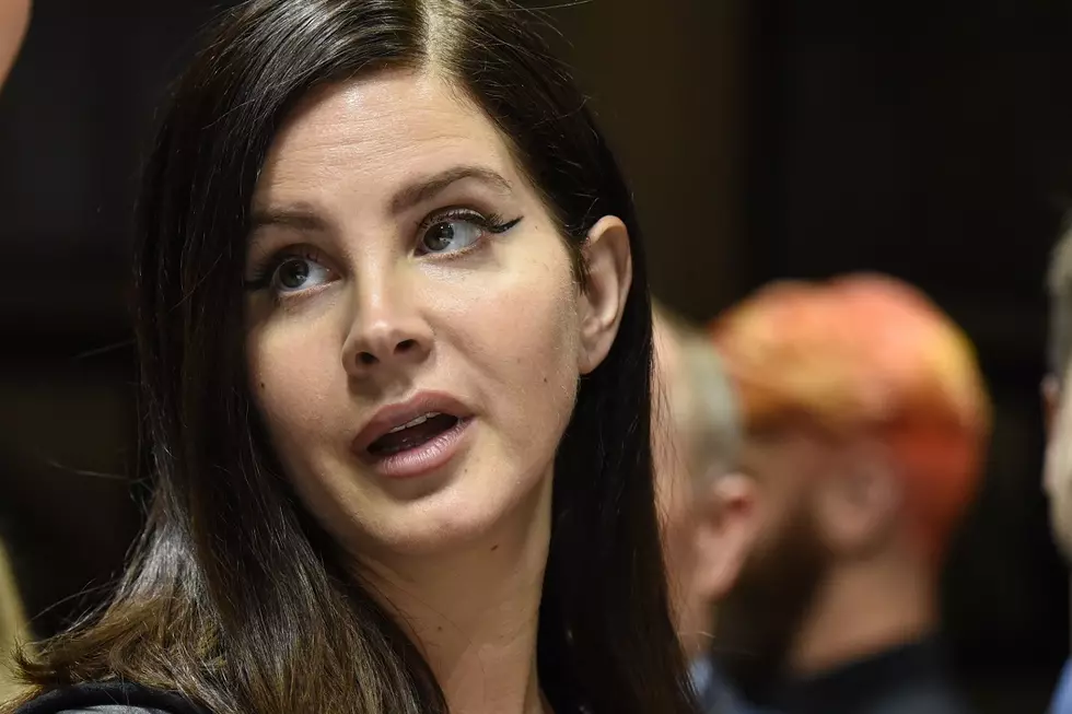 Lana Del Rey Burglarized During the Holidays: ‘Family Mementos Were Taken’