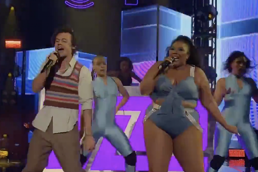 Lizzo Surprises Miami Crowd With Harry Styles Duet: Watch