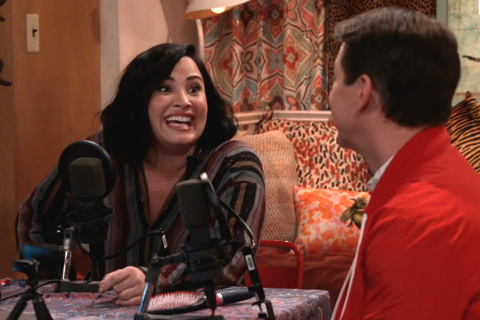These &#8216;Will &#038; Grace&#8217; Bloopers Featuring Demi Lovato Are Hilarious
