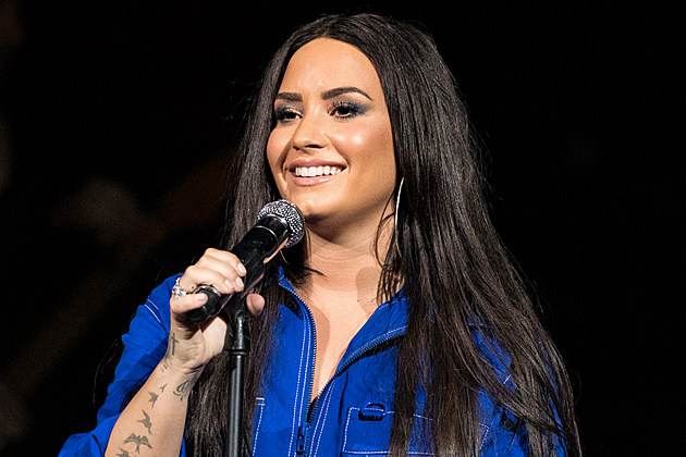 Demi Lovato Confirms Grammy Performance