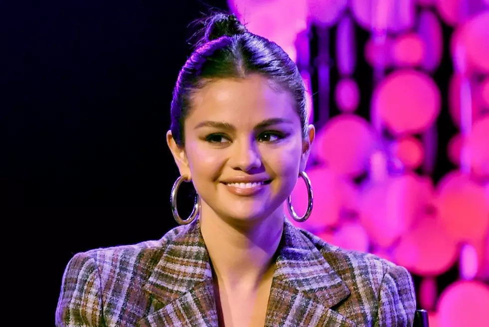 Selena Gomez Says All of Her Exes Think She&#8217;s &#8216;Crazy&#8217;