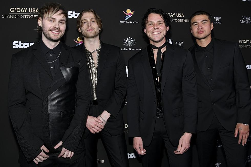 5 Seconds Of Summer Debut No Shame And Announce Calm