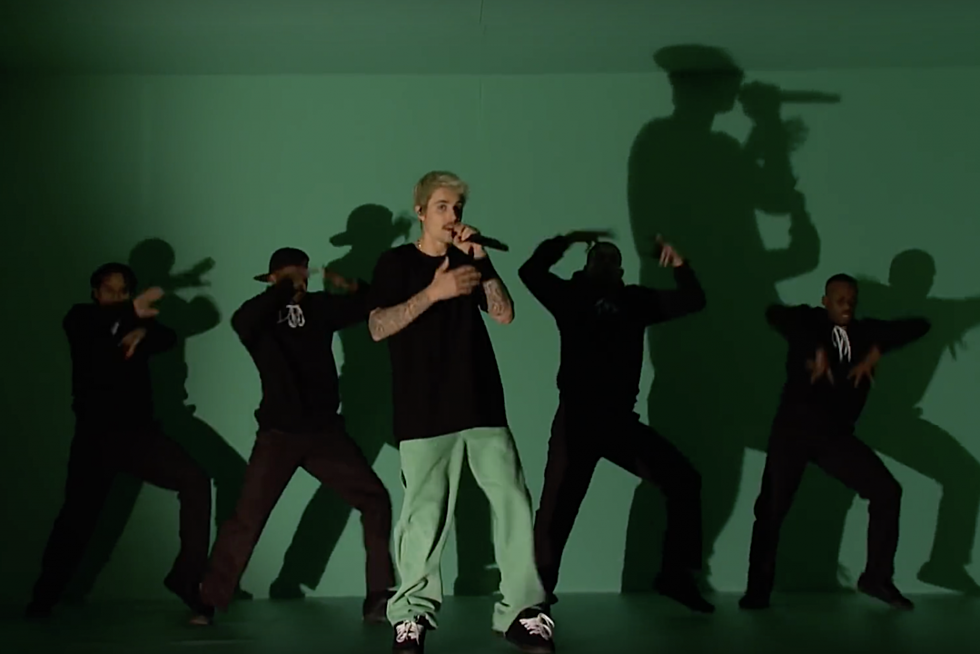 Justin Bieber Gives Two Epic Performances on ‘Saturday Night Live': Watch