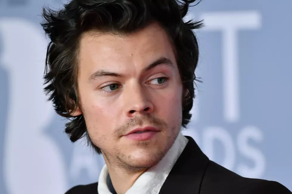 Harry Styles and Other ‘Don’t Worry Darling’ Stars Quarantine After Crew Member Tests Positive for COVID-19