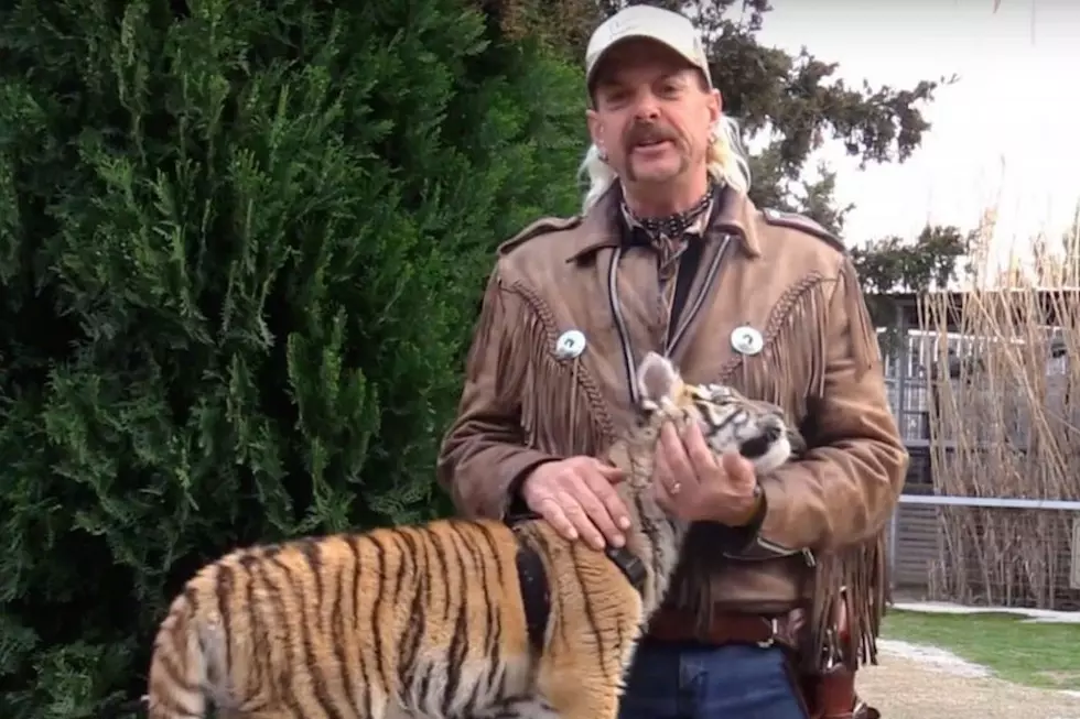 &#8216;Tiger King&#8217; Star Joe Exotic Gripes About Not Being Able to Say the N-Word in Previously Unseen Footage