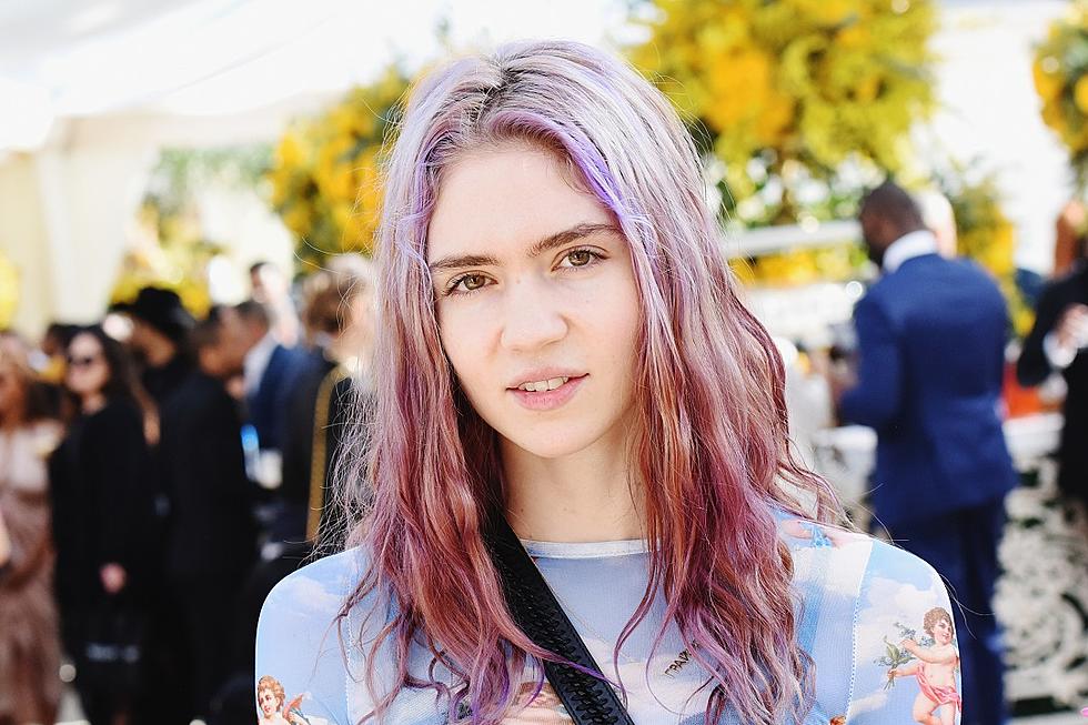 Grimes Gives Birth to First Baby