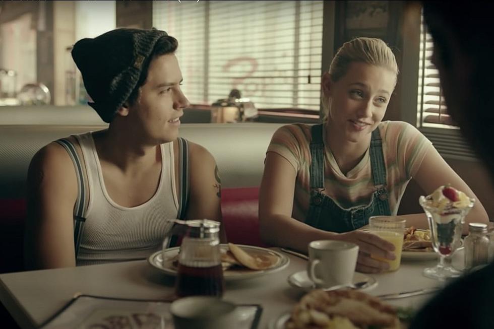 ‘Riverdale’ Creator Reveals How Season 5 Will Navigate Plot Cliffhanger, Time Jumps