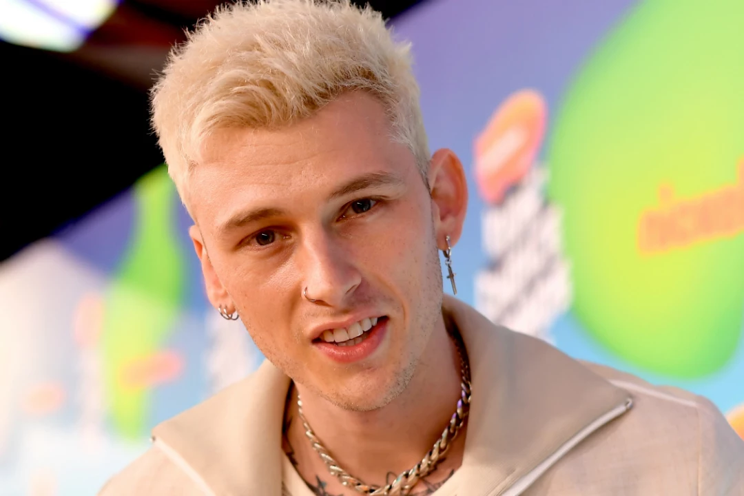 Machine Gun Kelly neck tattoo is not for the faint of heart  Metro News