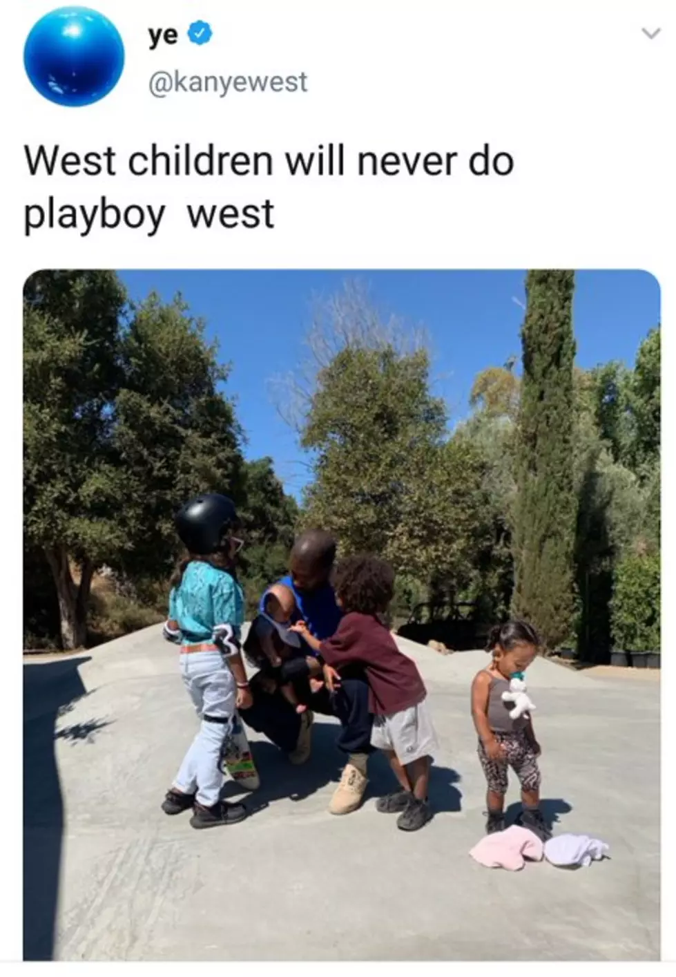 Kanye West, Twitter