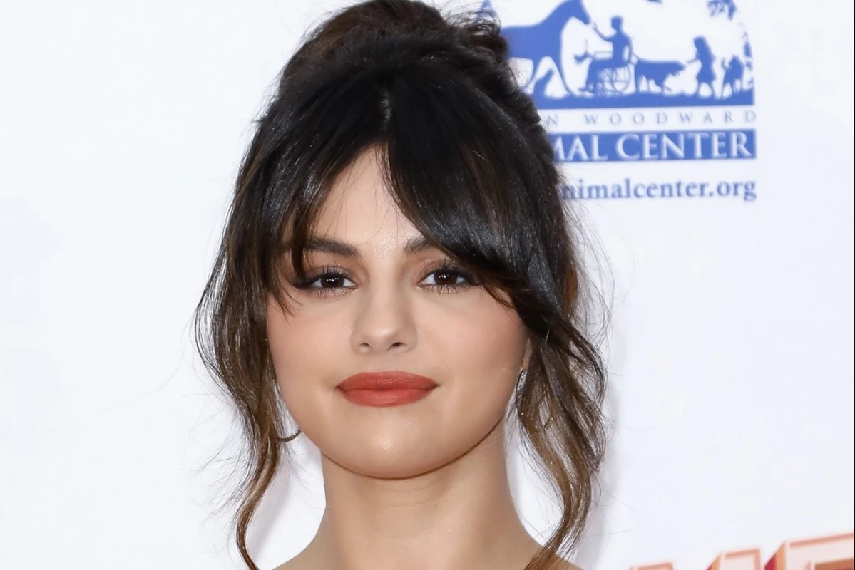 Selena Gomez Real Porn Lesian Videos - Selena Gomez Reveals Why She Took a Social Media Break
