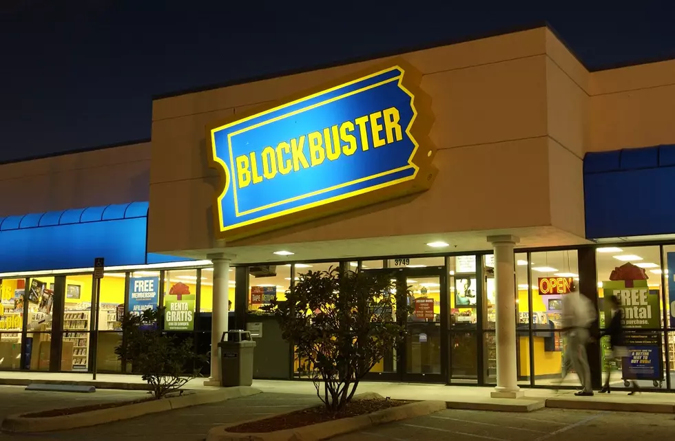 Last Remaining Blockbuster Now a Retro Themed Airbnb