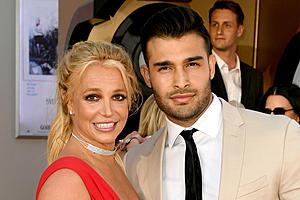 Britney Spears&#8217; Boyfriend Sam Asghari Reveals Behind the Scenes of Pop Star&#8217;s Instagram Videos