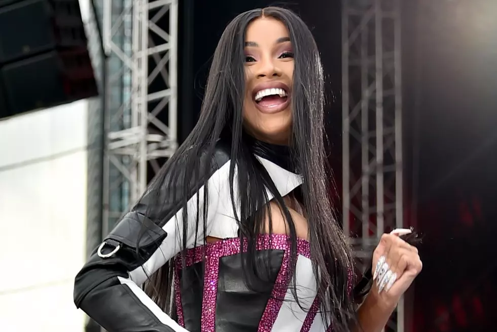 Cardi B Says Her ‘DMs Are Flooded’ After Split From Offset