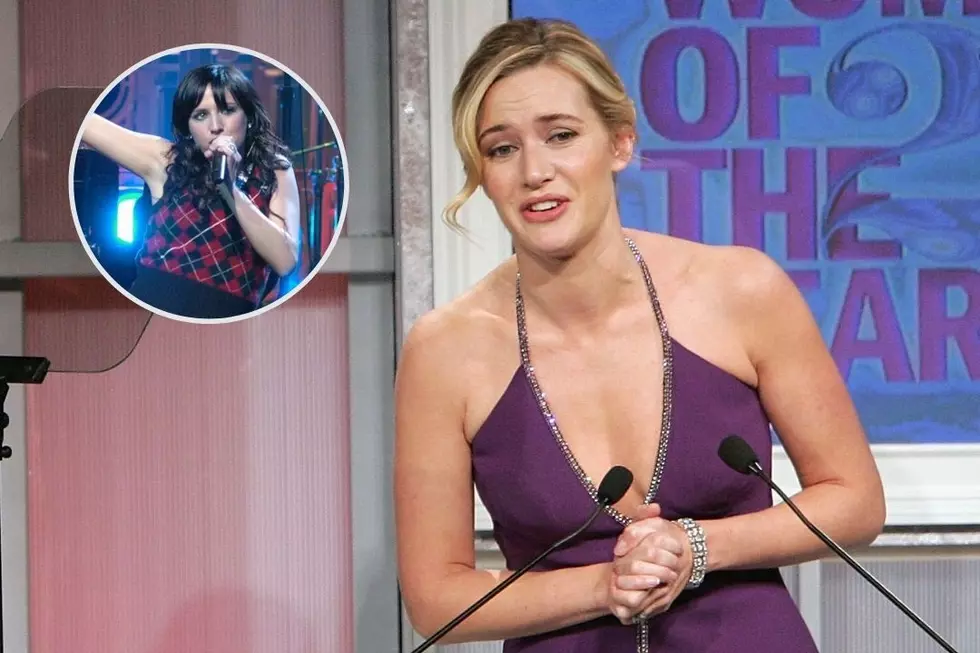 Kate Winslet’s First Time Hosting ‘SNL’ Was a ‘Hotbed of Anxiety’ Following Ashlee Simpson Lip-Sync Fiasco