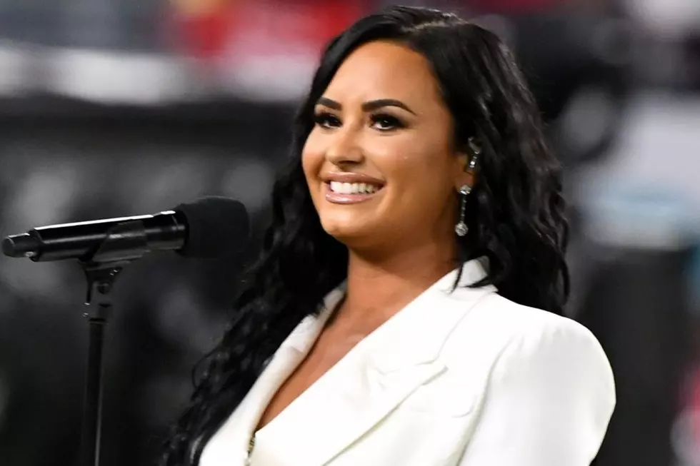 Demi Lovato Debuts Edgy Shaved Mohawk Hairstyle (PHOTO)