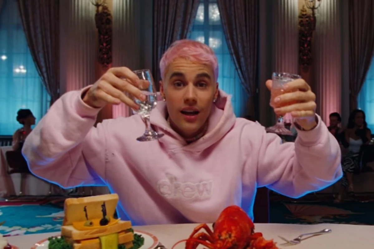 Justin Bieber Reacts to 2021 GRAMMYs Nom Category