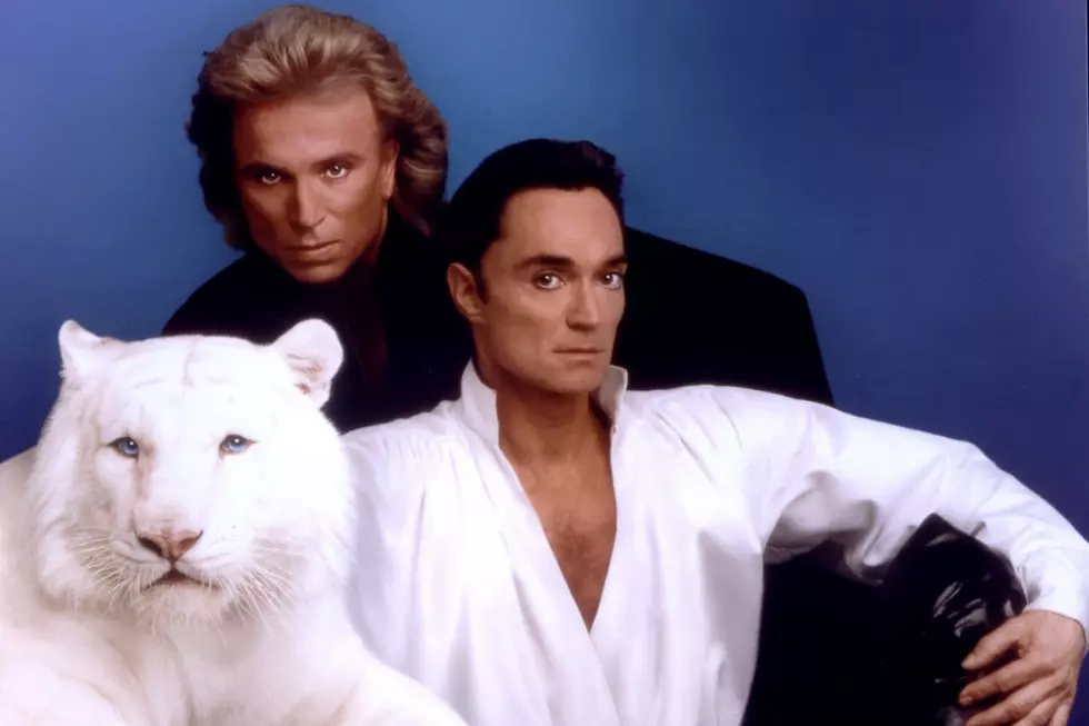 Siegfried Fischbacher of Magic Act Siegfried and Roy Dies 