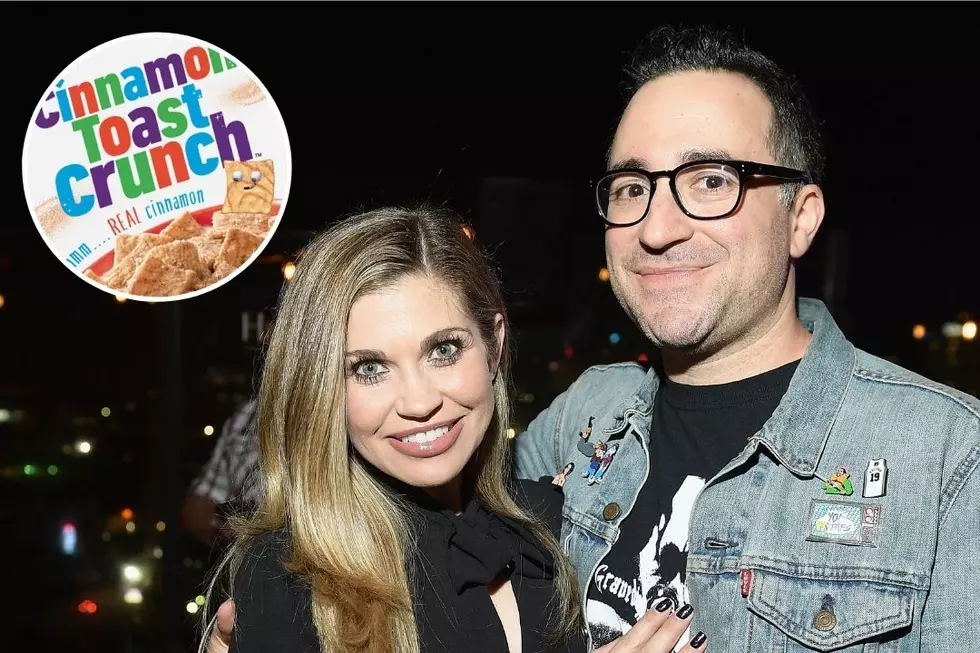 That Man Who Found Shrimp Tails and Other Gross Items in His Cereal Is Married to Topanga From &#8216;Boy Meets World&#8217;