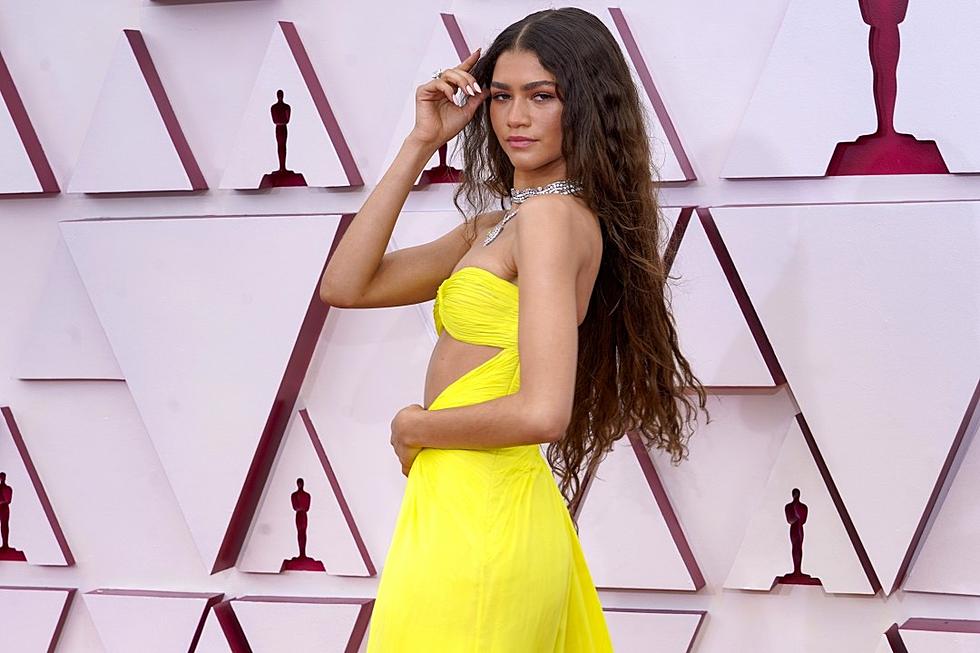2021 Oscars Red Carpet: Best and Worst Fashion Moments