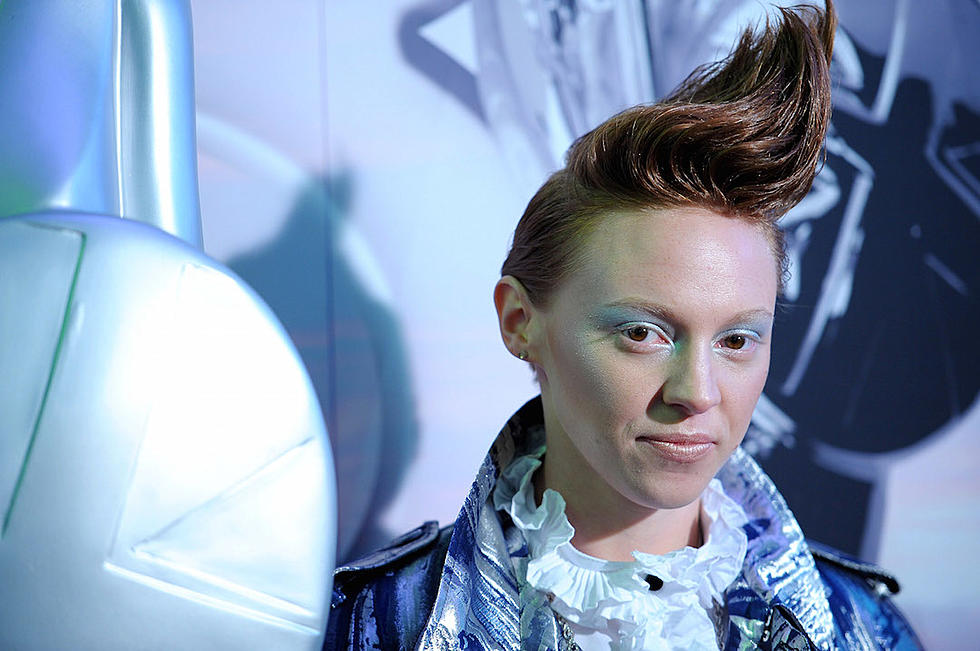 La Roux DMed an Artist Named Lava La Rue Asking Her to Change Her Name