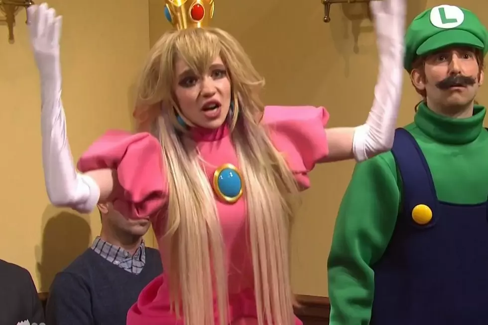 Grimes Made Her 'SNL' Debut as a Cheating Princess Peach