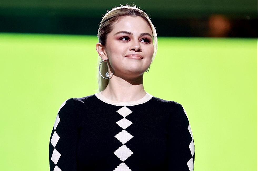 Why Selena Gomez Doesn’t Know Her Own Instagram Password