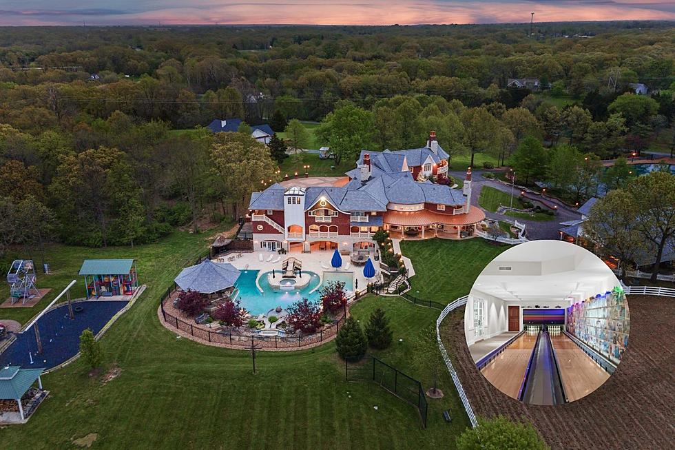 The Most Entertaining Mansion in America Has a Lazy River, Ferris Wheel and More (PHOTOS)