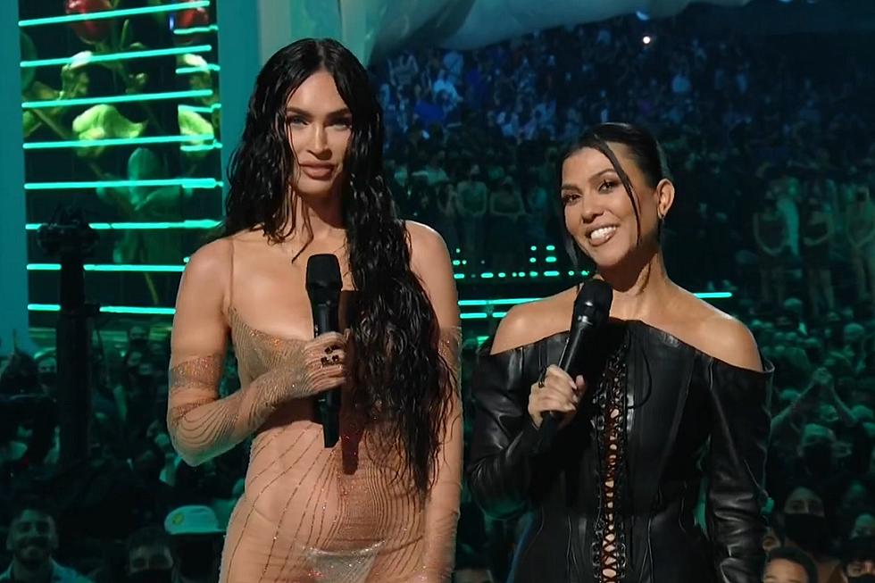 Megan Fox and Kourtney Kardashian Shouted Out Their Future Pop-Punk &#8216;Baby Daddies&#8217; at the 2021 VMAs