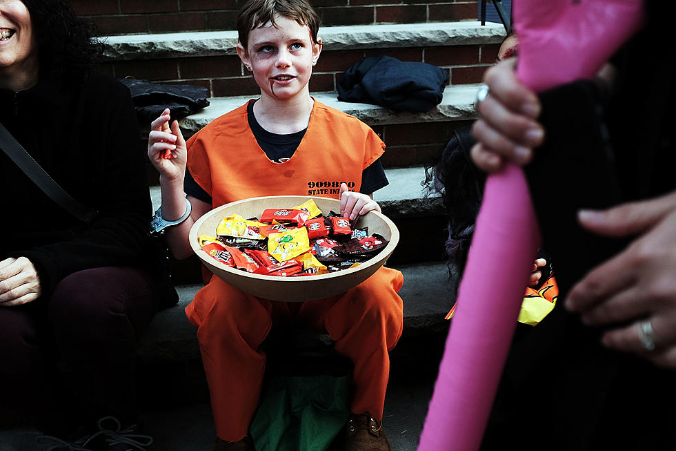 Does New York State Have A Halloween &#8220;No Candy&#8221; Law?