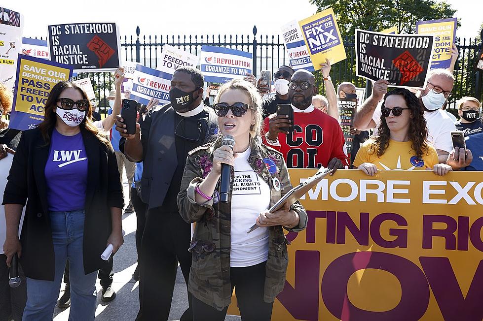 Alyssa Milano Arrested During Protest Outside the White House