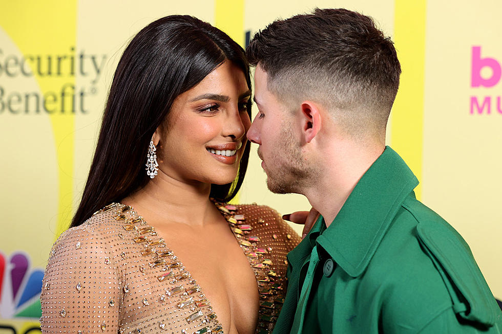 Why Did Priyanka Chopra Drop the 'Jonas' Surname On Social Media?