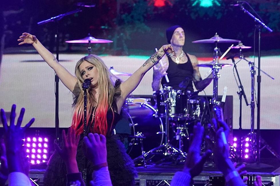 Avril Lavigne and Travis Barker Take Fans Back to 2002