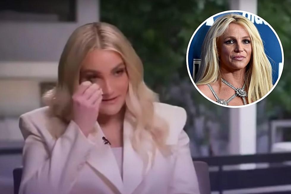 Britney Spears Calls Sister Jamie Lynn &#8216;Scum&#8217; Following Accusation Pop Star Held Her in Room With Knife