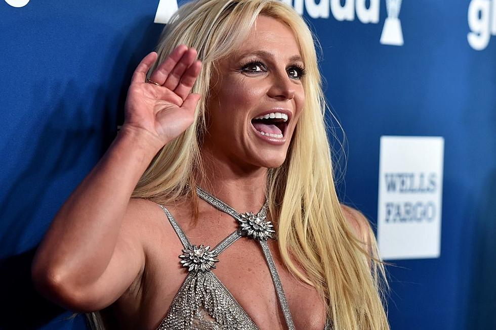 Britney Spears Is Feeling Empowered in New Topless Pics (NSFW)