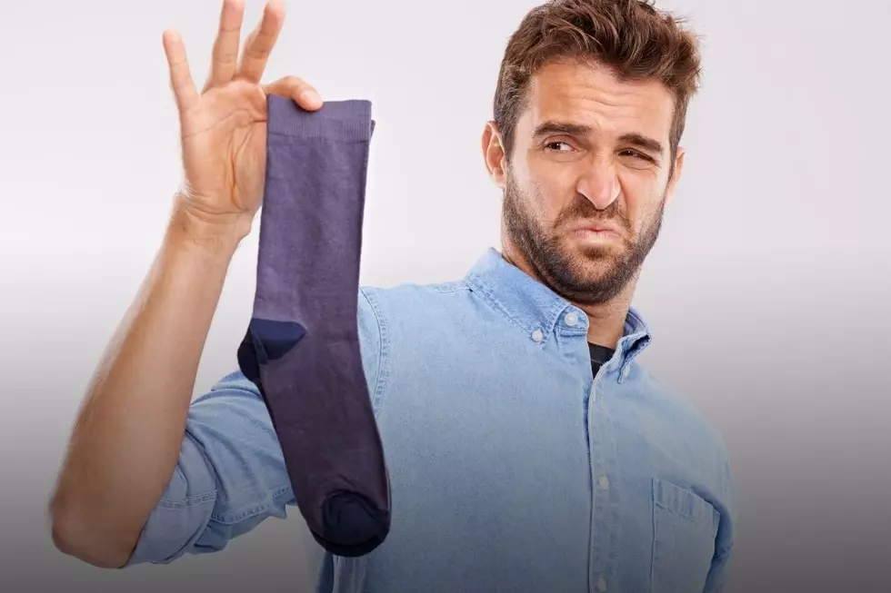 Guy Makes Extra $2,000 Per Month Selling Dirty Socks Online 