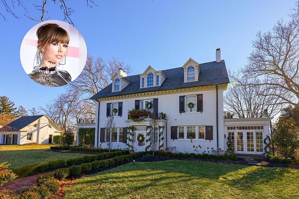 Inside Taylor Swift’s Childhood Home for Sale at $1 Million (PHOTOS)