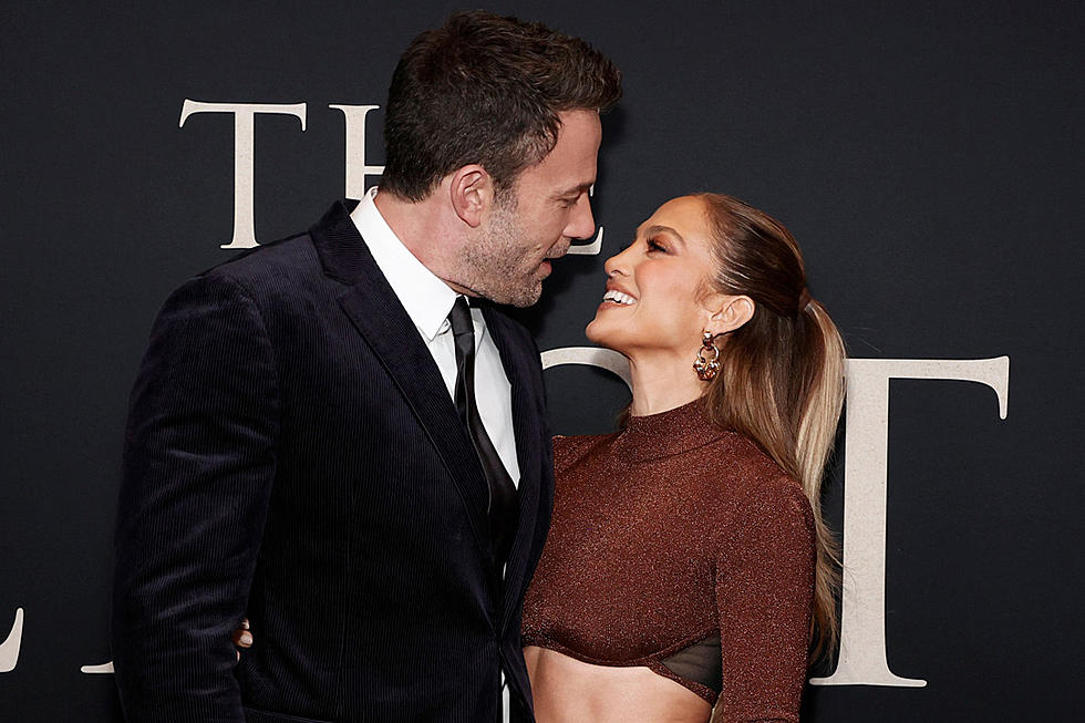 Jennifer Lopez and Ben Affleck are Engaged