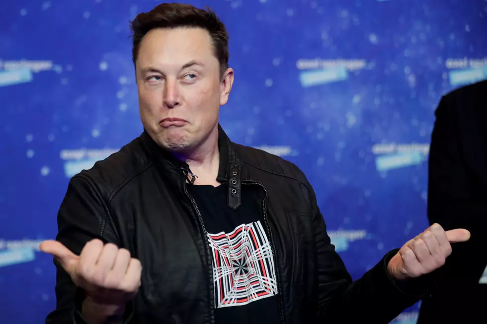 Elon Musk Thinks He&#8217;s Going to &#8216;Die Under Mysterious Circumstances&#8217;