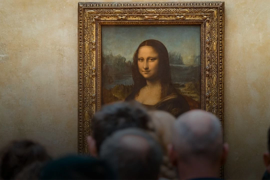 Man Insists Hes in Sexual Relationship With the Mona Lisa photo