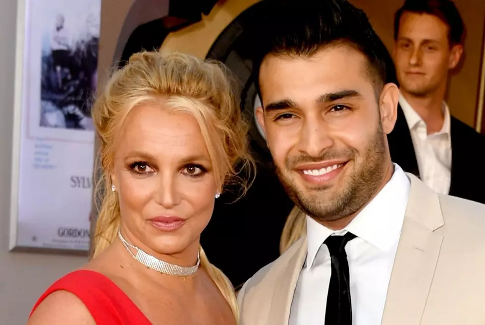 Britney Spears Reveals Pregnancy Loss